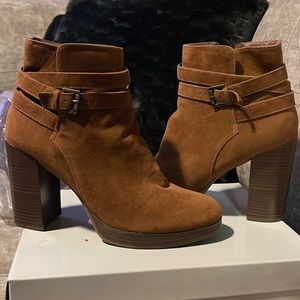 Cognac Booties 11M Used